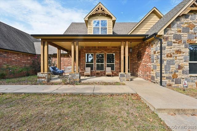 121 Quanah Road, Fort Gibson, OK 74434