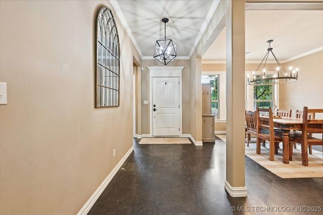 121 Quanah Road, Fort Gibson, OK 74434