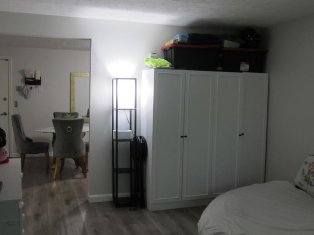 55 Log St Apt 2C, Manchester, NH 03102