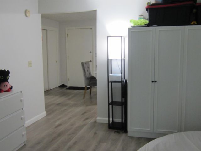 55 Log St Apt 2C, Manchester, NH 03102