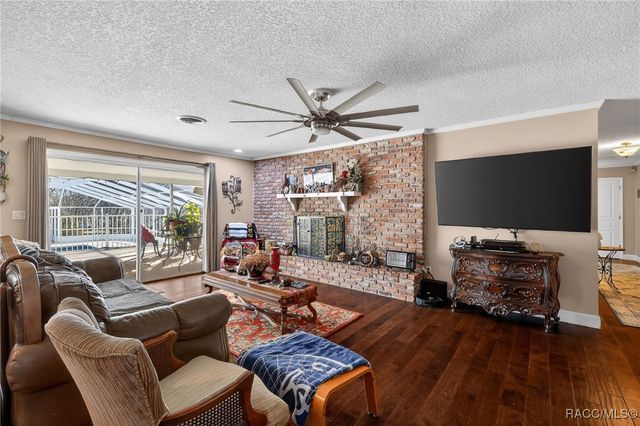 2230 SW 87th Place, Ocala, FL 34476