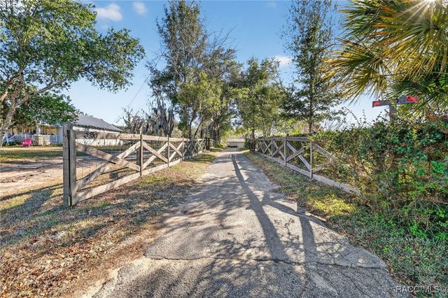 2230 SW 87th Place, Ocala, FL 34476