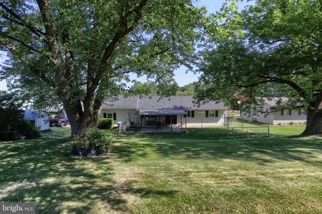 1154 KOCHENDERFER RD, Lebanon, PA 17046