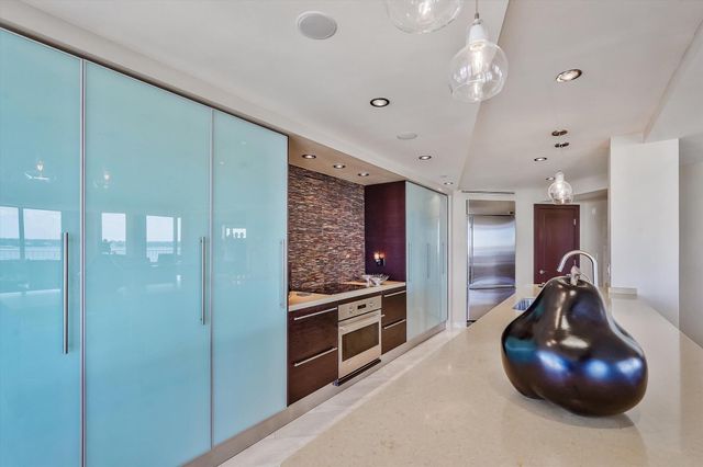 3170 S Ocean Boulevard 605 N, Palm Beach, FL 33480