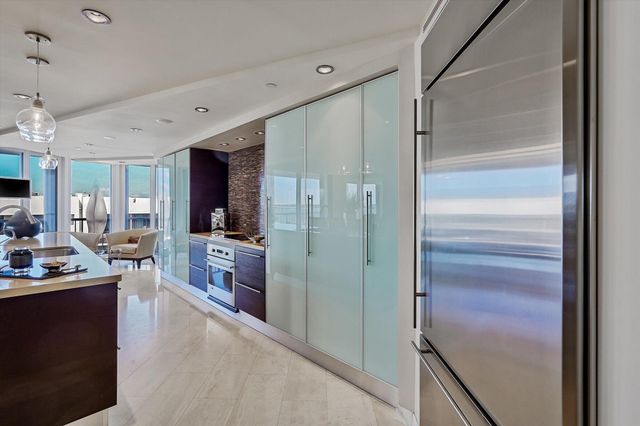 3170 S Ocean Boulevard 605 N, Palm Beach, FL 33480