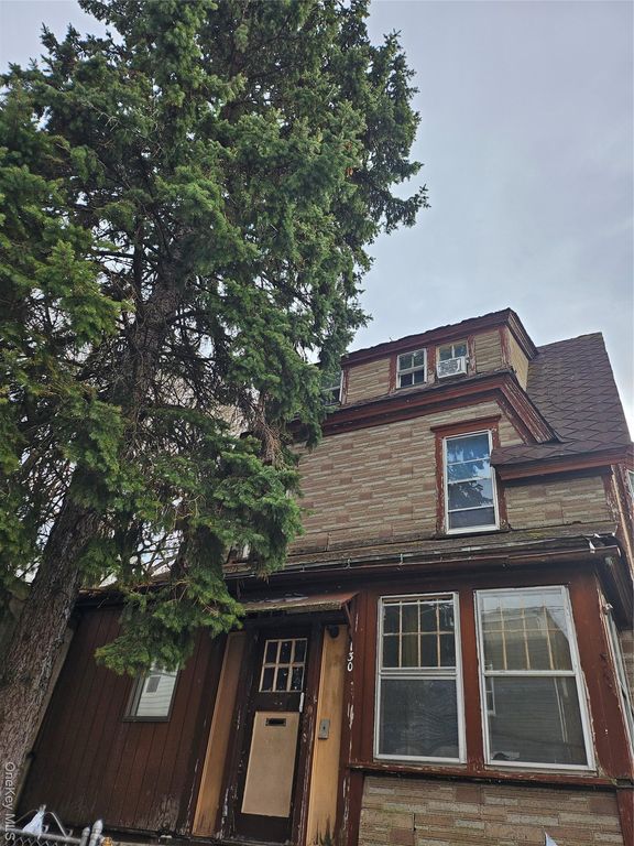 130 134 136 Oliver Avenue, Yonkers, NY 10701