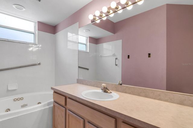 1720 LORIANA STREET, Brandon, FL 33511