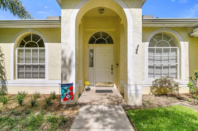 1720 LORIANA STREET, Brandon, FL 33511