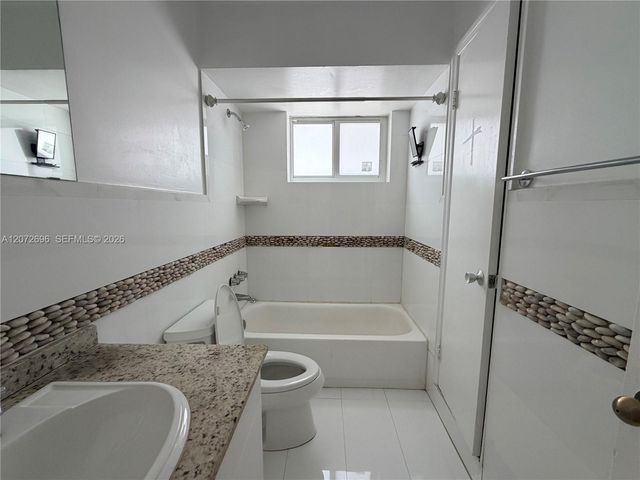 3068 Carter Street 1, Miami, FL 33133