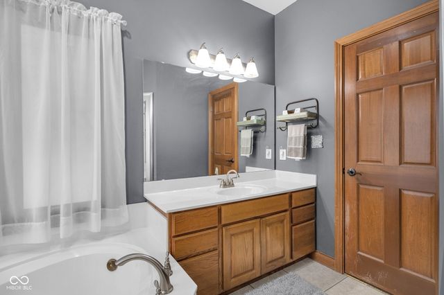 5127 Copperwood Drive, Greenwood, IN 46143