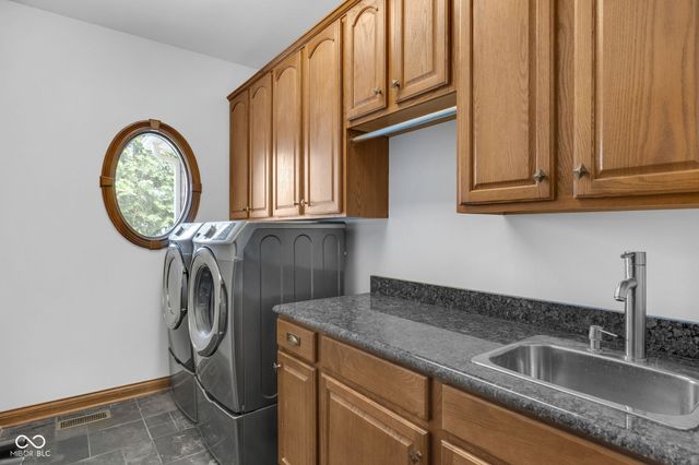 5127 Copperwood Drive, Greenwood, IN 46143
