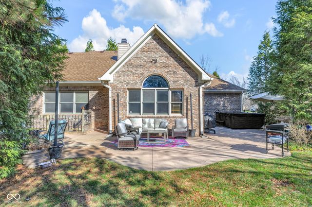 5127 Copperwood Drive, Greenwood, IN 46143