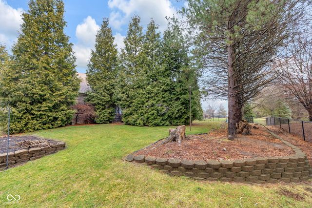 5127 Copperwood Drive, Greenwood, IN 46143