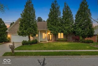 5127 Copperwood Drive, Greenwood, IN 46143