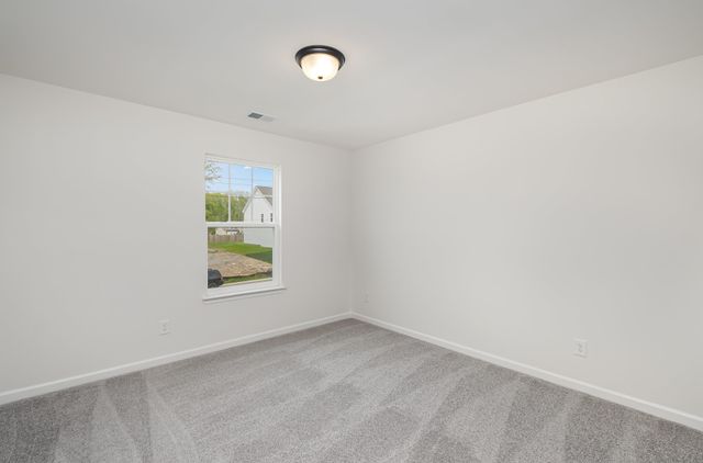 204 Hannah Lee Hill, La Vergne, TN 37086