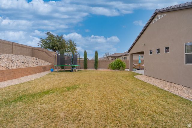 2701 E UPPER CANYON DR, Washington, UT 84780