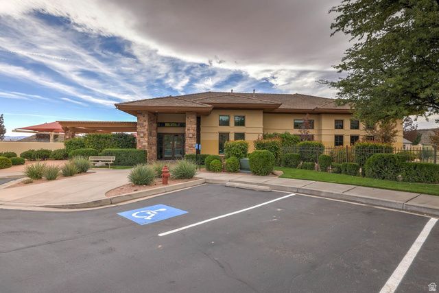 2701 E UPPER CANYON DR, Washington, UT 84780