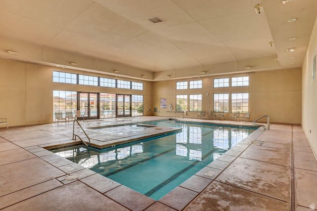 2701 E UPPER CANYON DR, Washington, UT 84780