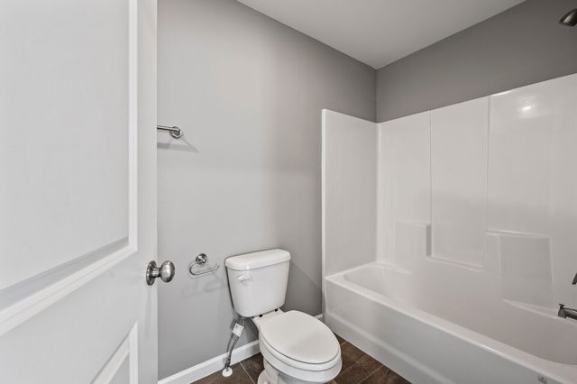 166 Oasis Dr, La Vergne, TN 37086
