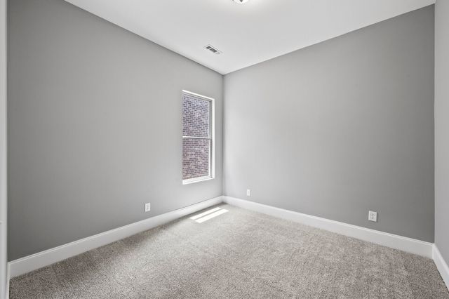 166 Oasis Dr, La Vergne, TN 37086