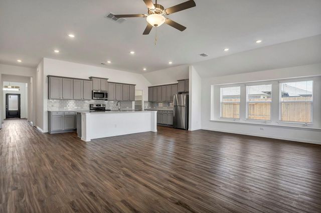 506 Sixpence LN, Georgetown, TX 78628