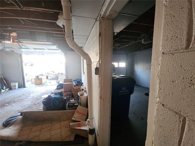 5808 Mackey Street, Mission, KS 66202