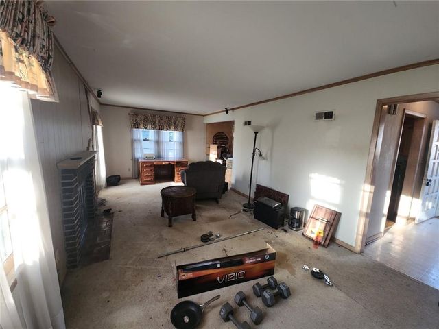 5808 Mackey Street, Mission, KS 66202