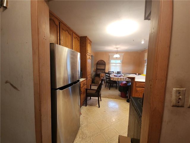 5808 Mackey Street, Mission, KS 66202