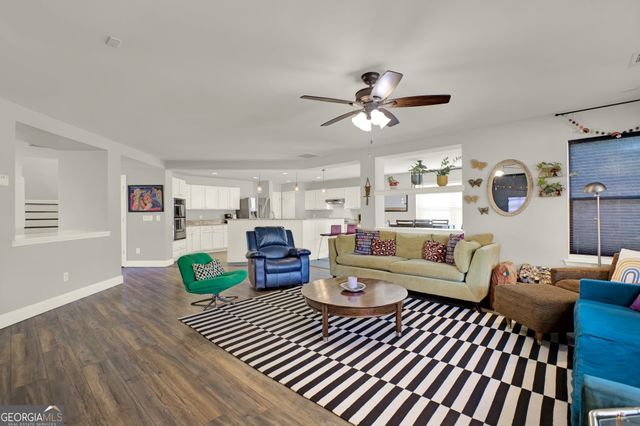 38 Branch Valley Lane, Dallas, GA 30132