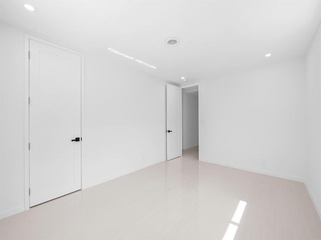 1750 NE 49th Street, Fort Lauderdale, FL 33334