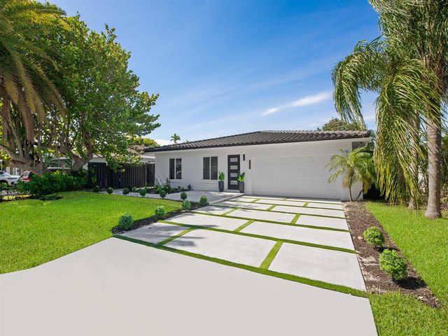 1750 NE 49th Street, Fort Lauderdale, FL 33334