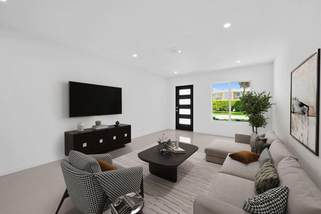 1750 NE 49th Street, Fort Lauderdale, FL 33334