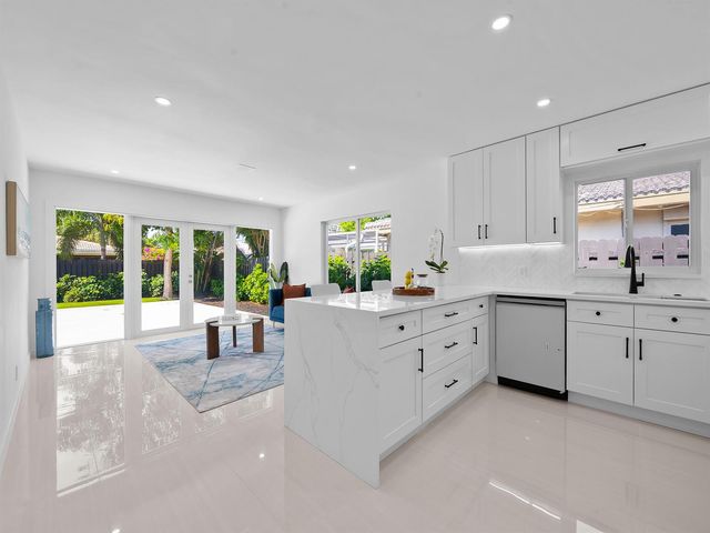 1750 NE 49th Street, Fort Lauderdale, FL 33334