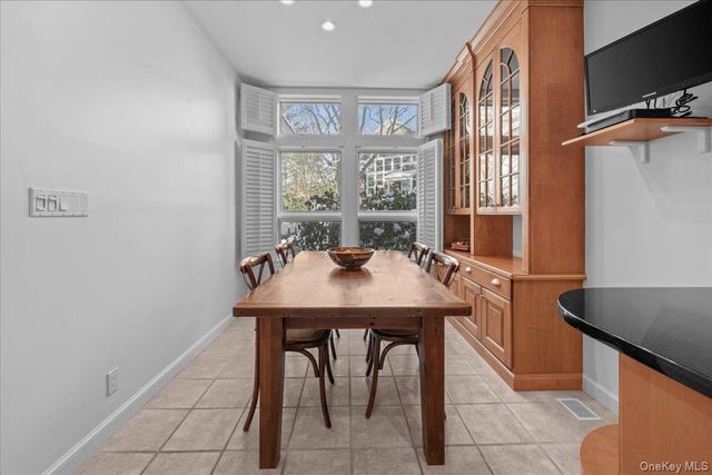 10 Old Jackson Avenue 44, Hastings-on-hudson, NY 10706