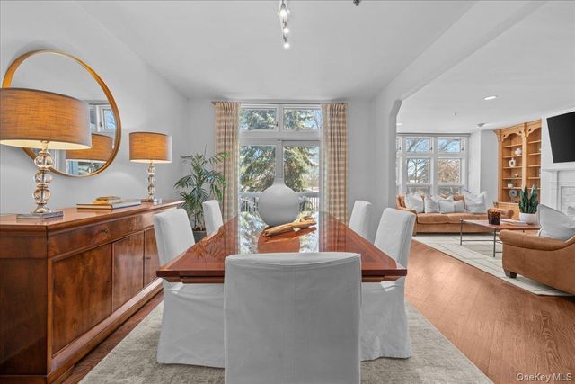 10 Old Jackson Avenue 44, Hastings-on-hudson, NY 10706