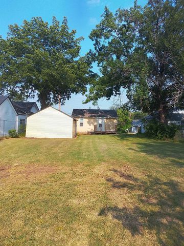 1023 N Saint Paul St, Wichita, KS 67203