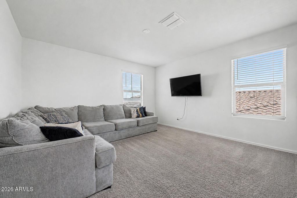 2333 W KOWALSKY Lane, Phoenix, AZ 85041 — photo 2