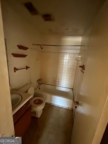 2443 Lambert Drive, Macon, GA 31206