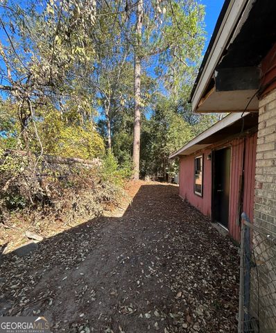 2443 Lambert Drive, Macon, GA 31206