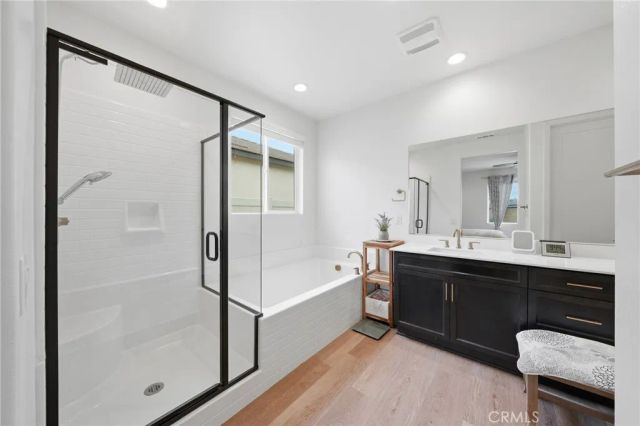 29100 Oak Grove, Lake Elsinore, CA 92530