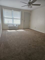 274 Donna Dr Apt B, Hendersonville, TN 37075