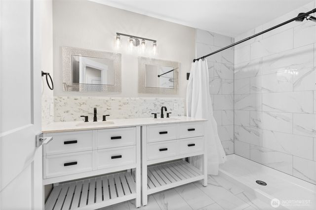 31040 3rd Court S, Federal Way, WA 98003