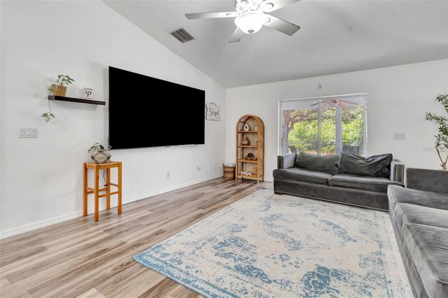 32917 FOREST AVENUE, Leesburg, FL 34788