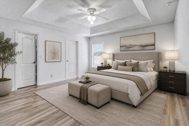 32917 FOREST AVENUE, Leesburg, FL 34788