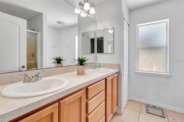 32917 FOREST AVENUE, Leesburg, FL 34788