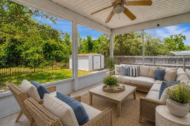 32917 FOREST AVENUE, Leesburg, FL 34788