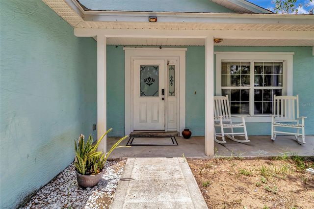 32917 FOREST AVENUE, Leesburg, FL 34788