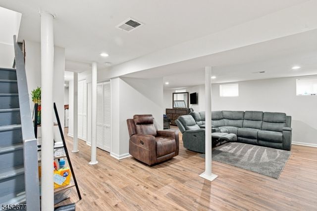 220 Murray St, Elizabeth City, NJ 07202