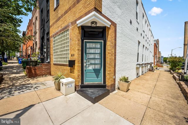 831 S MILTON AVE S, Baltimore, MD 21224