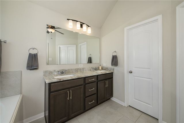 2078 Viva Road, Bryan, TX 77807